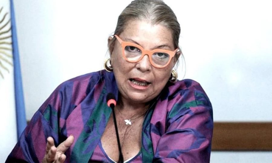 Elisa Carrió, referente de la Coalición Cívica, durante una actividad pública.