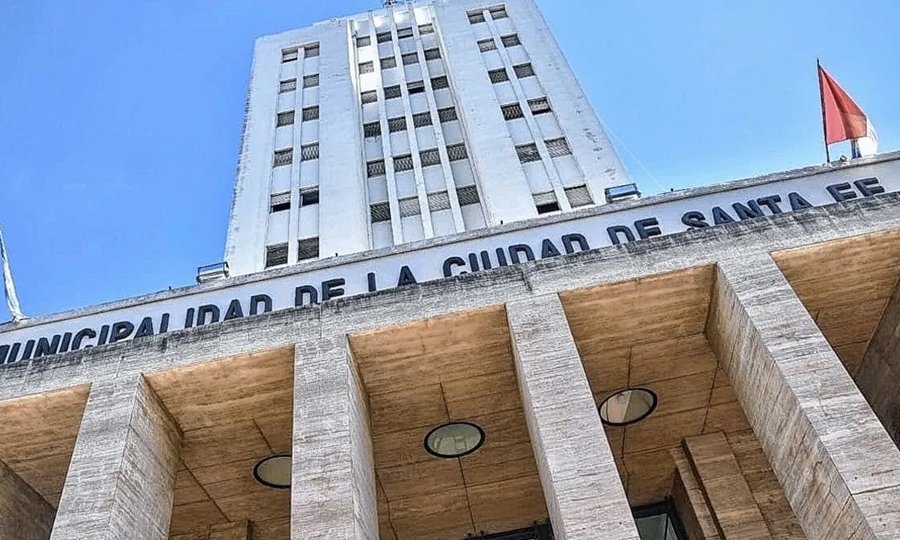 Fachada principal de la Municipalidad de Santa Fe