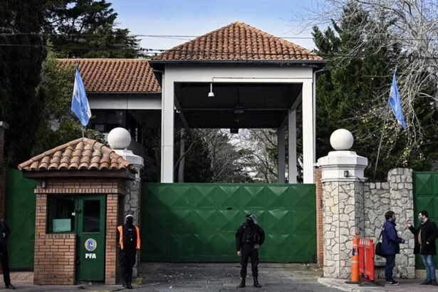 Vista de la Quinta Presidencial de Olivos, un lugar emblemático en la historia política de Argentina.