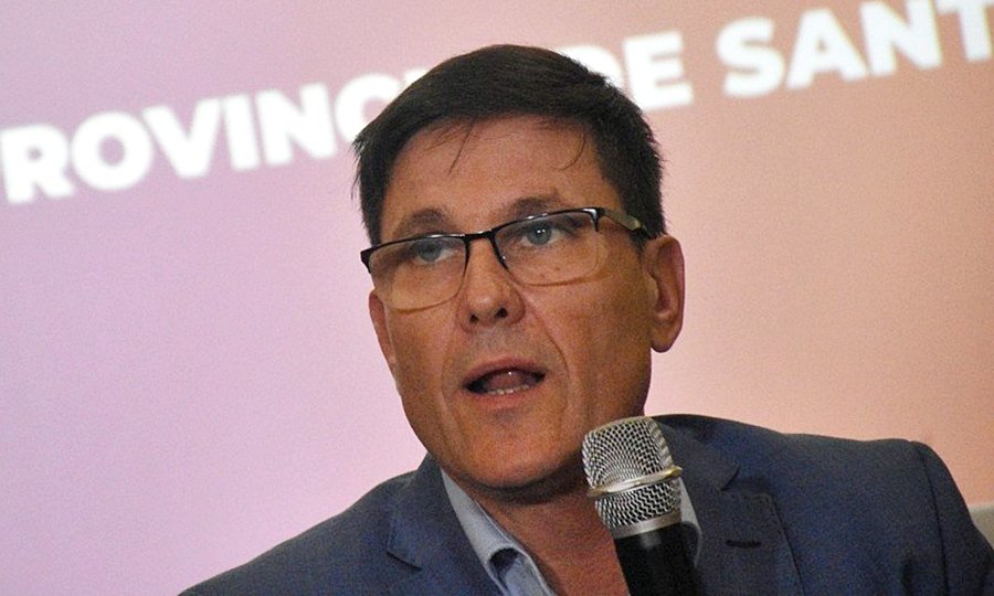 El ministro de Educación, José Goity, durante una actividad oficial del Gobierno de Santa Fe. Foto de archivo.