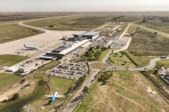 Aeropuerto Internacional de Rosario: Provincia y Nación garantizan la realización de la obra sobre la pista