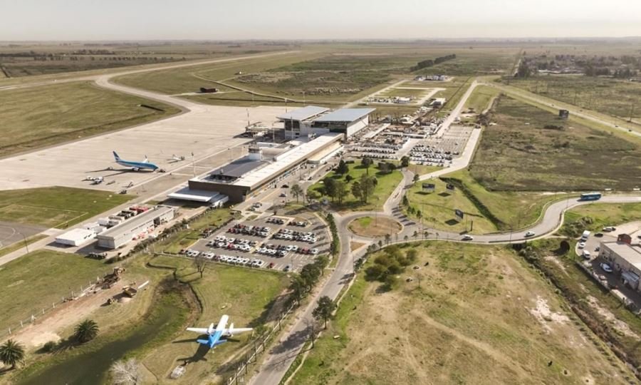 Aeropuerto Internacional de Rosario: Provincia y Nación garantizan la realización de la obra sobre la pista
