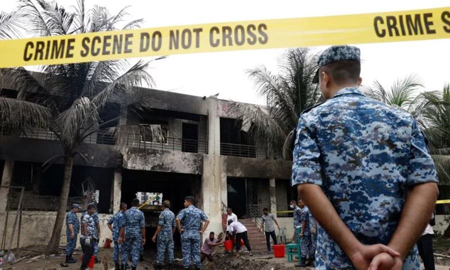 accidente de avion en bangladesh