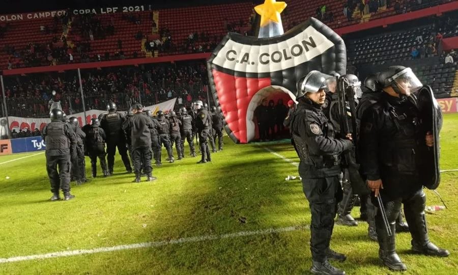 la afa sanciono al club colón de santa fe