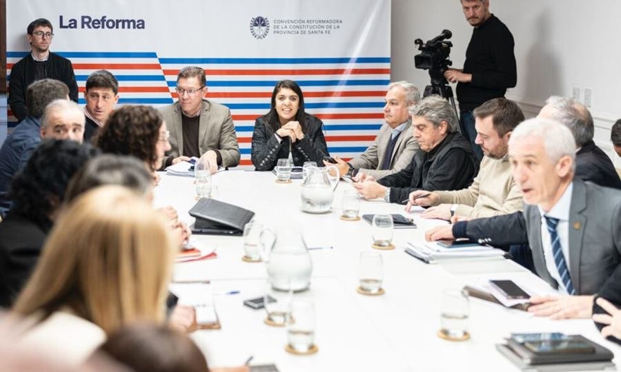 Se reunió la Comisión de Poder Legislativo y Ejecutivo