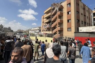 Israel bombardeó un hospital en Gaza: 20 muertos, incluidos cinco periodistas