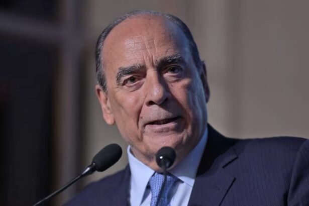 Guillermo Francos: “El Presidente no debió haber confiado en Spagnuolo”