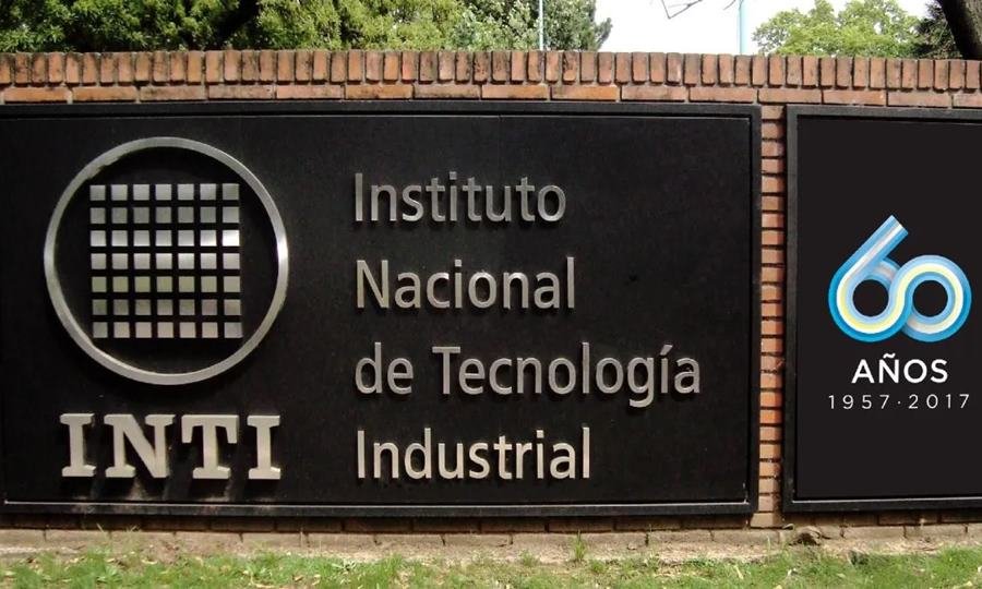 Renuncia del presidente del INTI: denuncias de vaciamiento, despidos y conflictos de interés