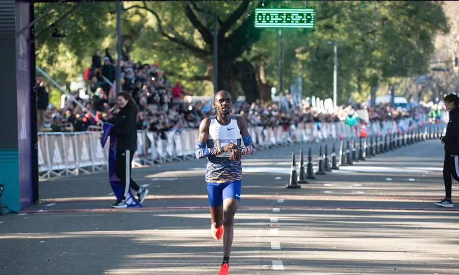 La Media Maratón de Buenos Aires tuvo participación récord y fue para el ugandés Jacob Kiplimo