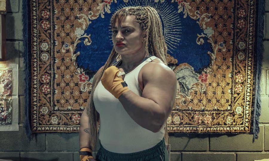 El emotivo homenaje que Sebastián Ortega ideó para la “Locomotora” Oliveras en el estreno de “En el barro”