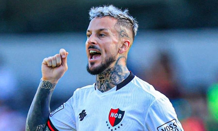 Una vez más: Darío Benedetto se volvió a lesionar y estará ausente en el clásico rosarino