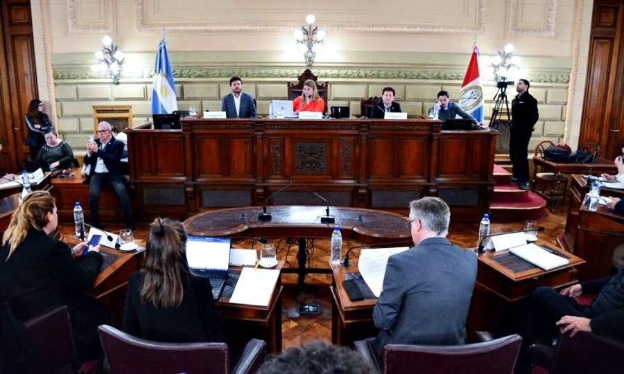 La Comisión de Régimen Municipal presentó dictamen sobre cláusulas transitorias
