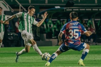 Banfield y Unión igualaron 0 a 0 en el Florencio Solá