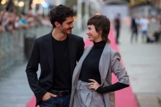 Úrsula Corberó anunció que está embarazada del Chino Darín y mostró su pancita