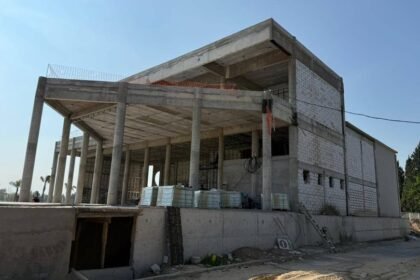 Avances en la obra del nuevo complejo cinematográfico de Puerto General San Martín, que incorporará tecnología 4D e-motion.