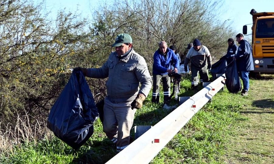 Megaoperativo de limpieza en la Circunvalación: “En dos jornadas retiramos más de 100 toneladas de residuos”