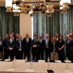 Javier Milei en Estados Unidos: reunión con inversores y foto con una aspirante a astronauta