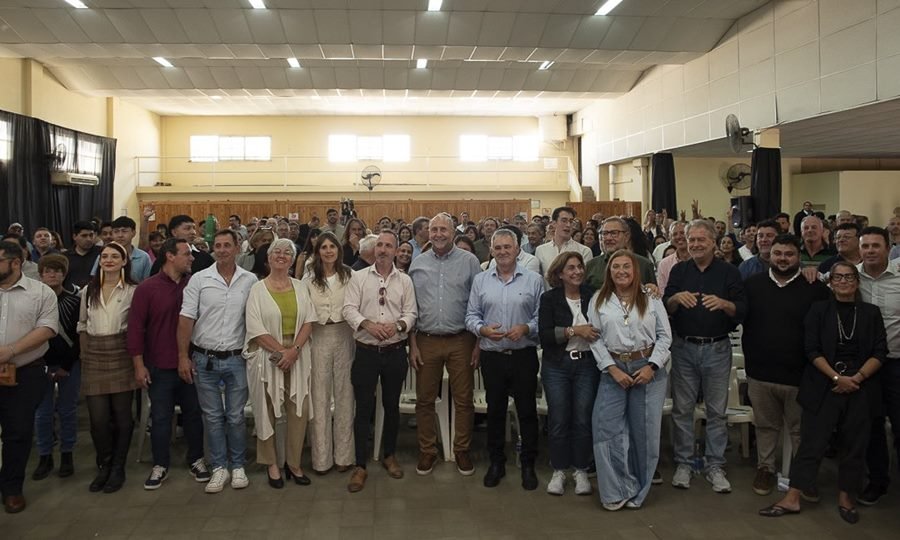 El Perottismo reunido en una jornada en Calchaquí