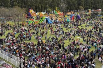 Puerto General San Martín celebró el Día de la Niñez con espectáculos, sorteos y parque de diversiones