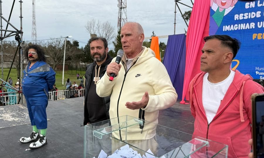 Puerto General San Martín celebró el Día de la Niñez con espectáculos, sorteos y parque de diversiones