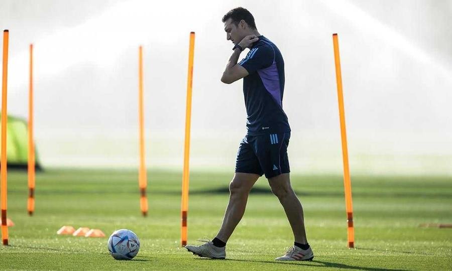 Los 11 de Lionel Scaloni para recibir a Venezuela