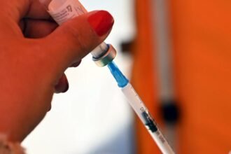 #ModoVacuna: continúa la campaña de vacunación en las escuelas de la ciudad