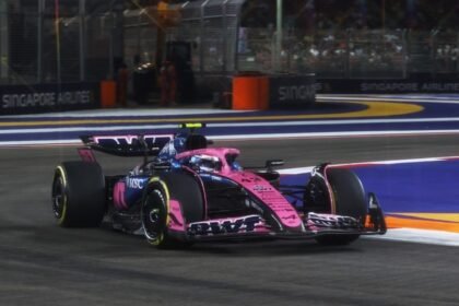 Franco Colapinto, durante el Gran Premio de Singapur de Fórmula 1, en el circuito callejero de Marina Bay.