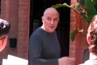 Operativo judicial en la casa del diputado José Luis Espert, donde se incautaron computadoras, celulares y documentos en el marco de una causa por presunto lavado de dinero.