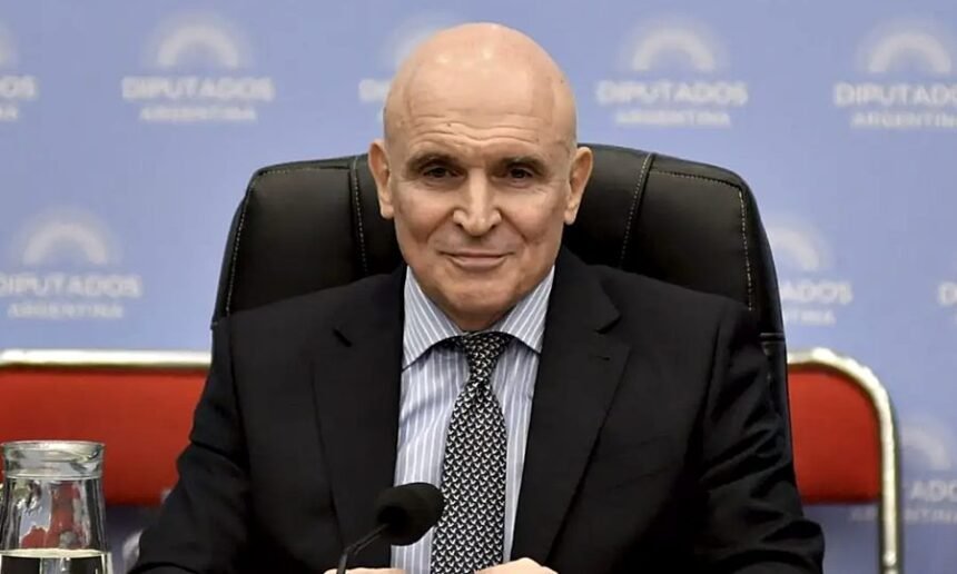 El diputado José Luis Espert evitó responder si recibió fondos del empresario Fred Machado.