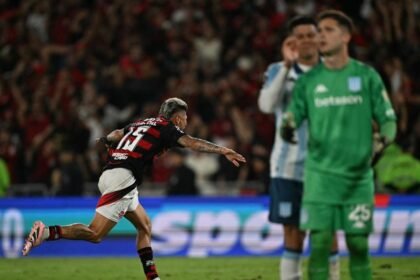 Racing y Flamengo se enfrentaron en una nueva edición de la Copa Libertadores, en una serie marcada por la intensidad y el alto nivel futbolístico.