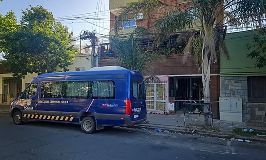 El ataque ocurrió en un departamento ubicado en calle Francia al 2700, en el macrocentro santafesino.