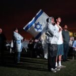 La Plaza de los Rehenes en Tel Aviv, epicentro de las manifestaciones de apoyo y reclamo por la liberación de los cautivos.