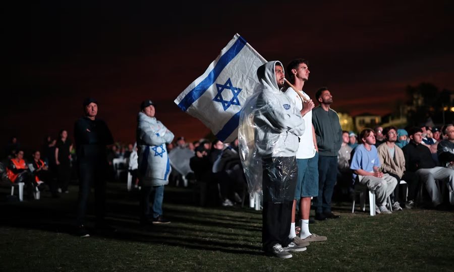 La Plaza de los Rehenes en Tel Aviv, epicentro de las manifestaciones de apoyo y reclamo por la liberación de los cautivos.