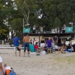 Paradores de la costanera de Santa Fe que serán licitados para potenciar el turismo y la actividad económica local.