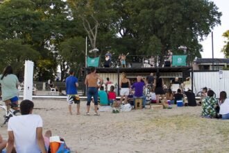 Paradores de la costanera de Santa Fe que serán licitados para potenciar el turismo y la actividad económica local.