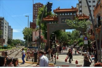 Vista general del barrio de Belgrano, donde conviven áreas comerciales con sectores residenciales de baja densidad.