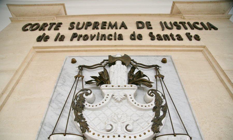 Vista del edificio de la Corte Suprema de Justicia de Santa Fe, sede administrativa del Poder Judicial provincial.