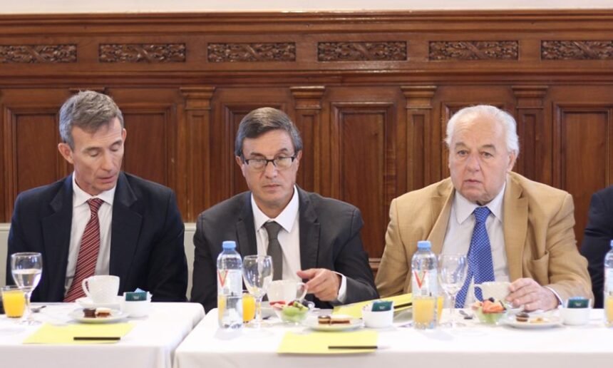 Autoridades judiciales durante un encuentro institucional de JUFEJUS.