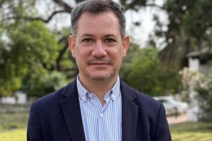 Leonel Marmiroli, secretario de Agua y Saneamiento de la provincia, durante una de sus intervenciones públicas sobre obras e infraestructura hídrica.