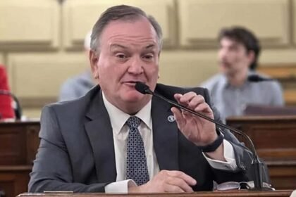 Felipe Michlig en una imagen vinculada a su labor parlamentaria. Foto de archivo.