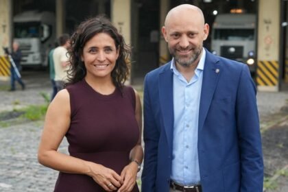 Autoridades de Santa Fe y Tucumán analizan alternativas logísticas y portuarias para fortalecer la salida de exportaciones argentinas.