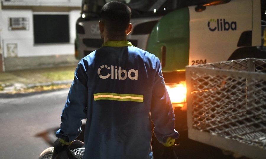 Imagen de referencia de los servicios municipales en funcionamiento en la ciudad de Santa Fe.