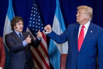 Imagen de archivo de Javier Milei y Donald Trump durante una actividad oficial en Estados Unidos.