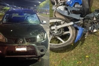 Los vehículos involucrados en el siniestro vial fatal ocurrido en la autopista Santa Fe–Rosario, donde un motociclista de 30 años perdió la vida tras el violento impacto.