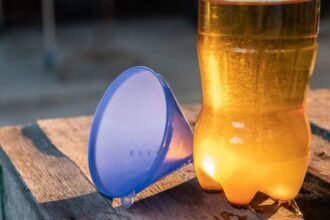 Reciclar el aceite usado es una acción diaria que protege el ambiente y transforma un residuo peligroso en energía sustentable.