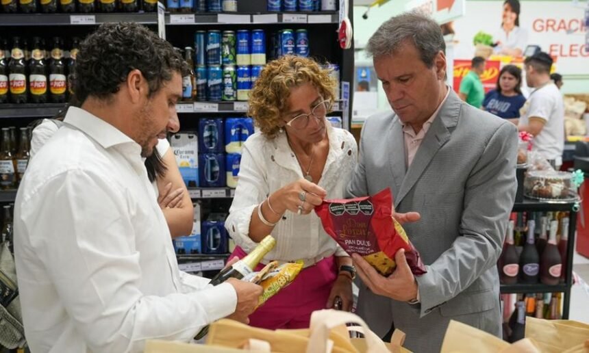 Supermercados santafesinos participan en acuerdos de precios para acercar opciones accesibles a las familias durante las fiestas.