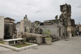 Vista general del Cementerio Municipal, un espacio histórico y cultural en permanente conservación.