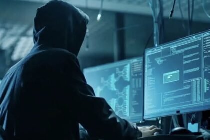 Representación visual de un hacker informático en un entorno digital.