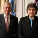 El presidente Javier Milei y el presidente electo de Chile, José Antonio Kast, durante una reunión oficial en la Casa Rosada.