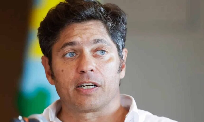 Axel Kicillof durante una presentación pública en la provincia de Buenos Aires.